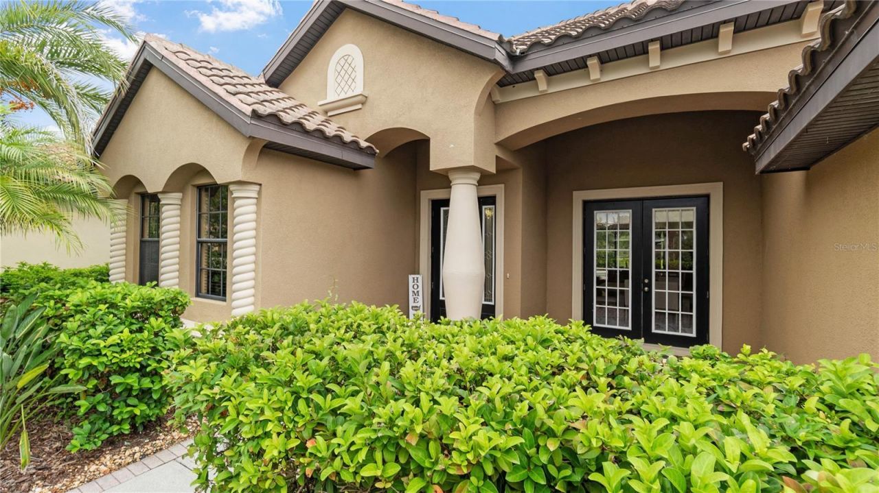 20023 Pergola Bend Lane, Tampa, FL 33647 Photo