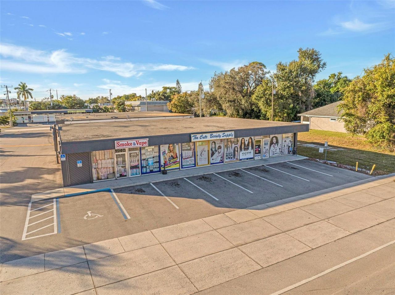 1940 Jefferson Ave, 1937-1945 & 1938-1946 Suwanee, Fort Myers, FL 33901 Photo