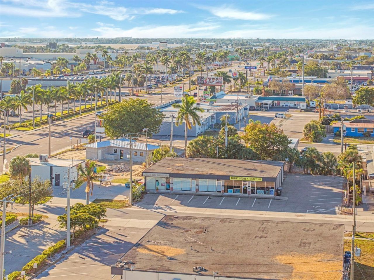 1940 Jefferson Ave, 1937-1945 & 1938-1946 Suwanee, Fort Myers, FL 33901 Photo