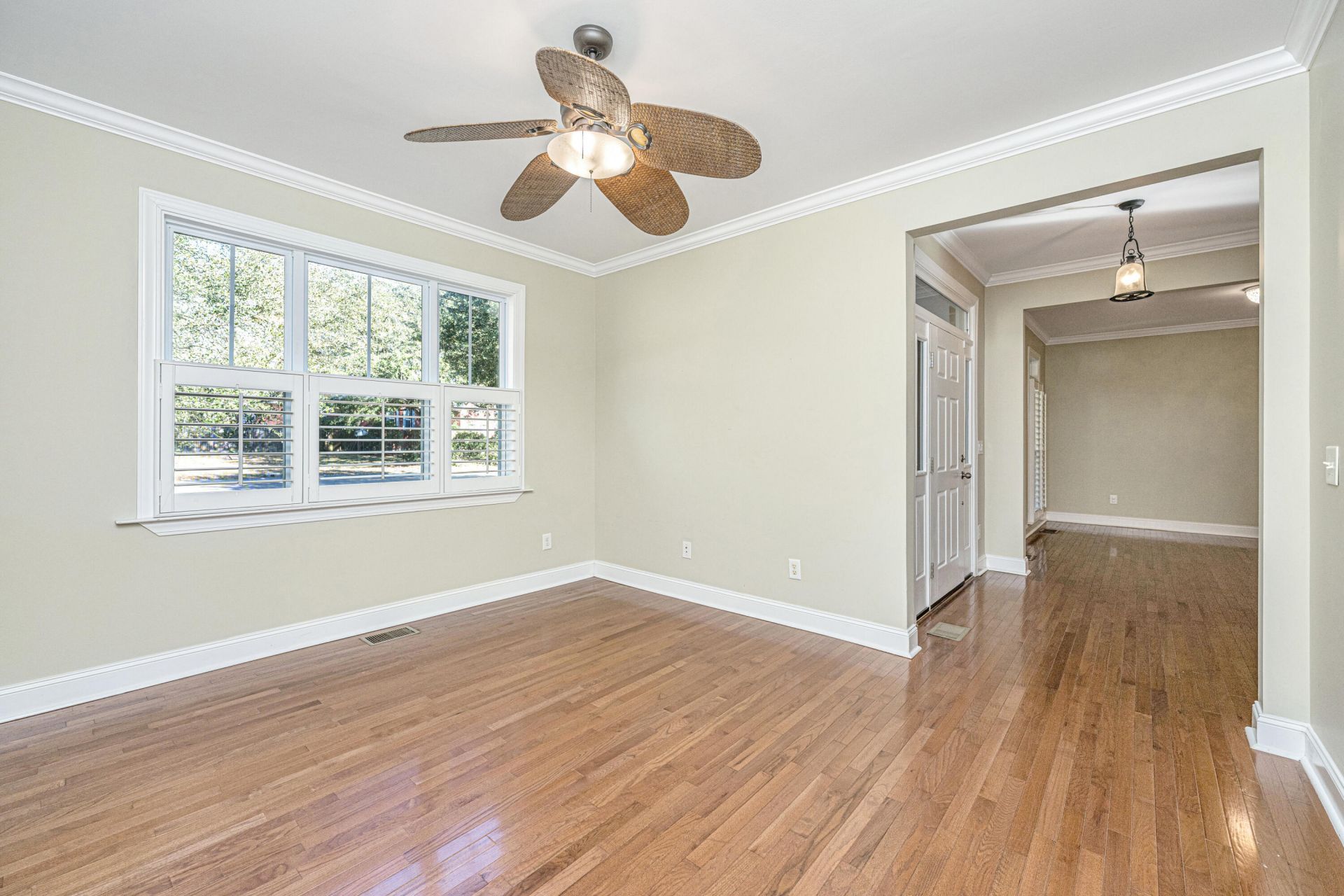 329 Ayers Circle Photo 14
