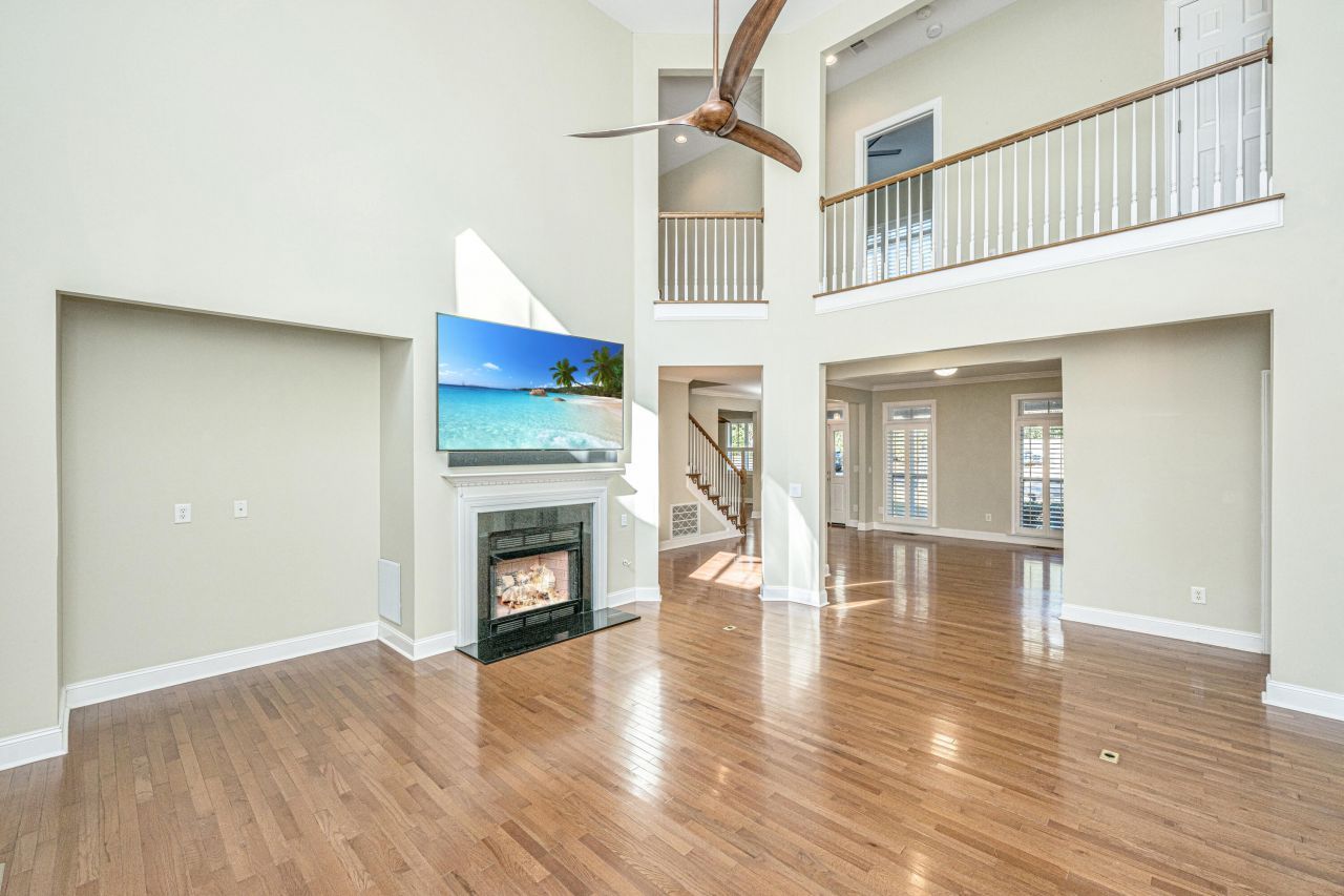 329 Ayers Circle Photo 16