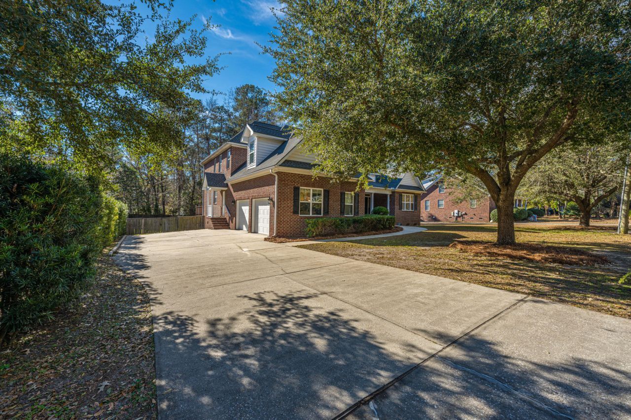 329 Ayers Circle Photo 5