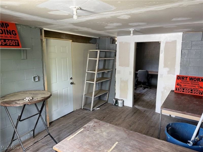 1147 Hope Road NW, Mineral City, OH 44656 Photo 11