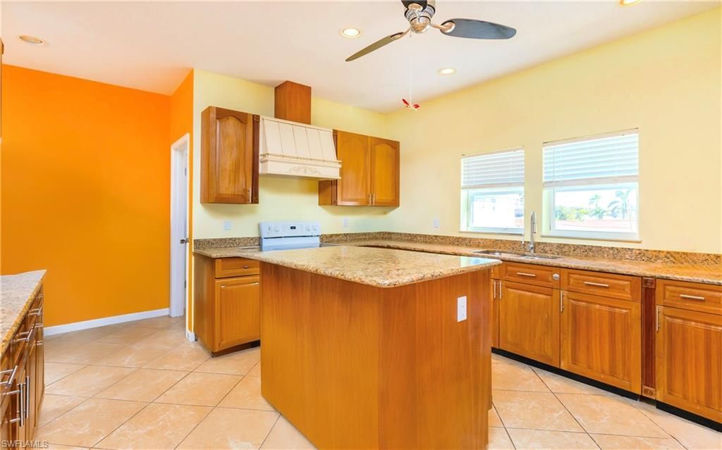 12277 Boat Shell Dr, Matlacha Isles, FL 33991 Photo