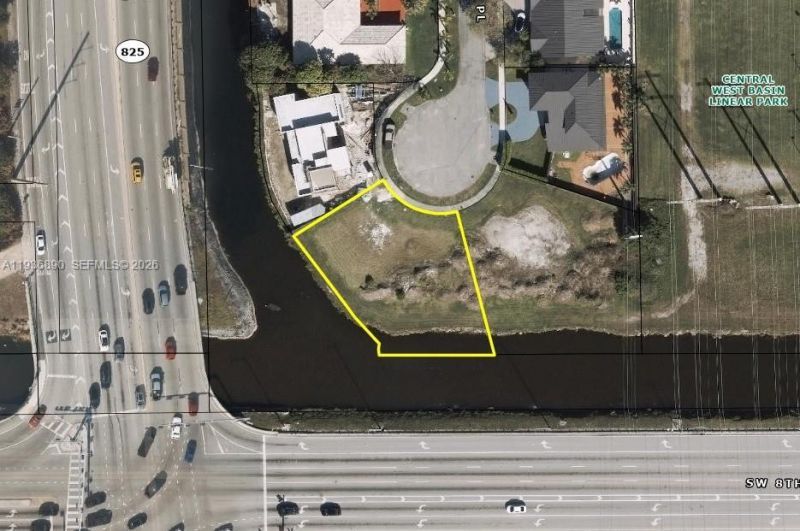 550 SW 136th Pl , Miami, FL 33184 Photo