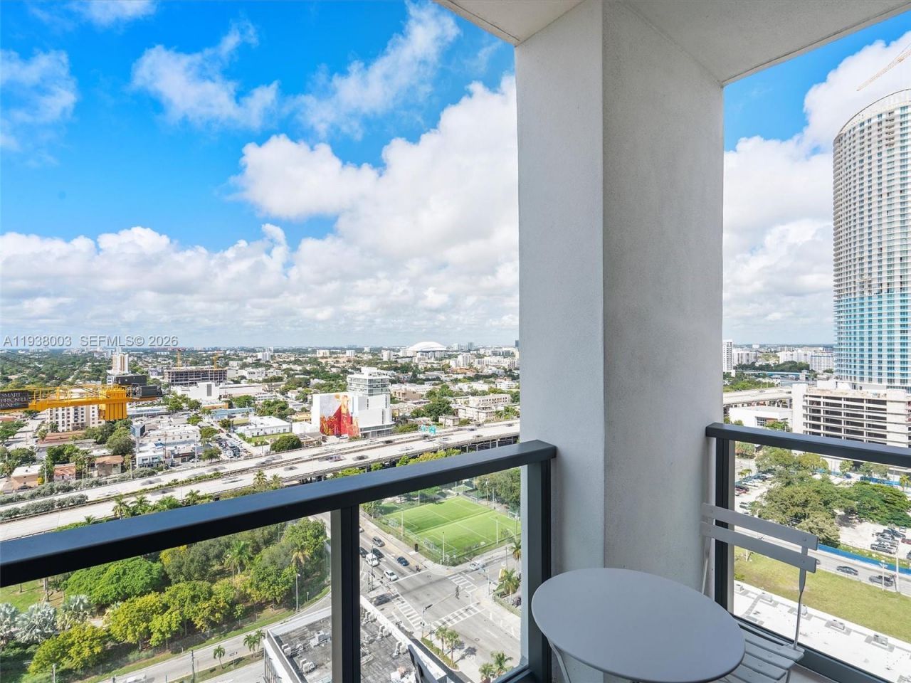 239 SW 9th St, Unit 2003, Miami, FL 33130 Photo