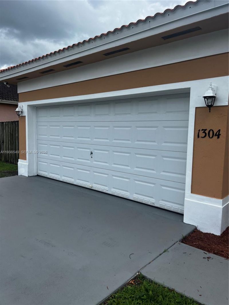 1304 SE 7th Ct, Unit 1304, Homestead, FL 33033 Photo