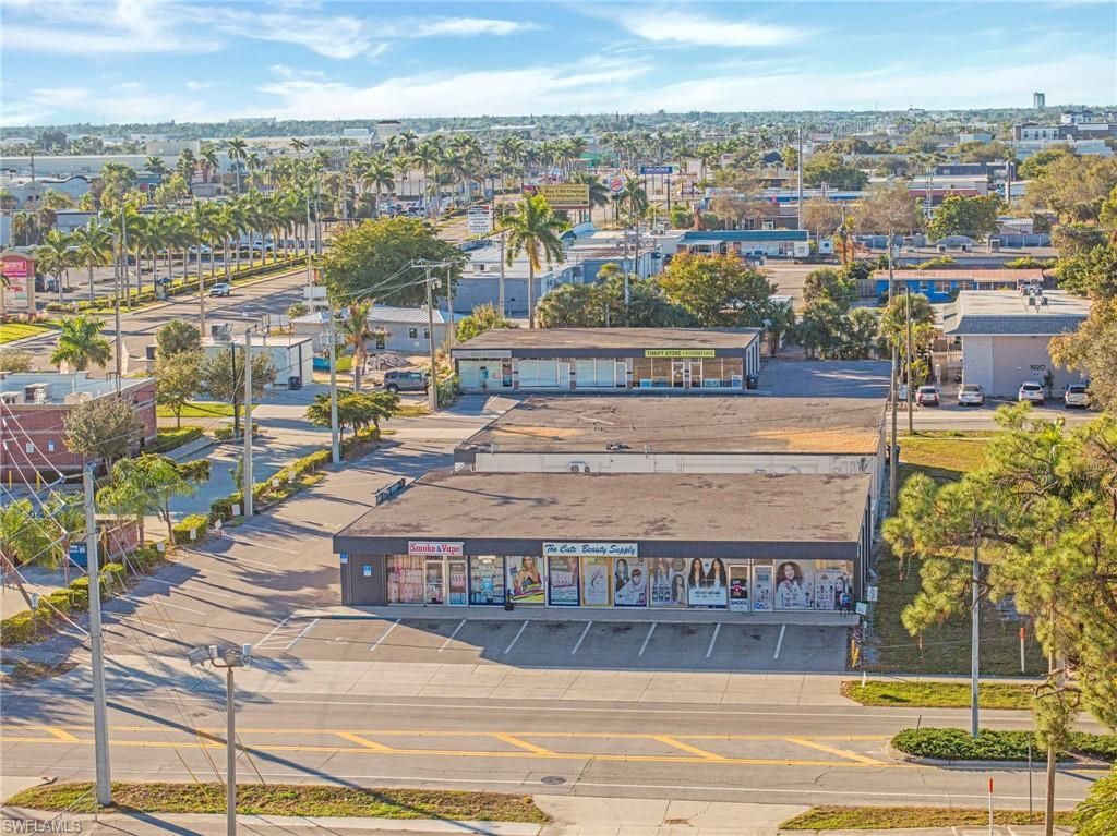 1940 Jefferson Ave, 1937-1945 & 1938-1946 Suwanee, Fort Myers, FL 33901 Photo