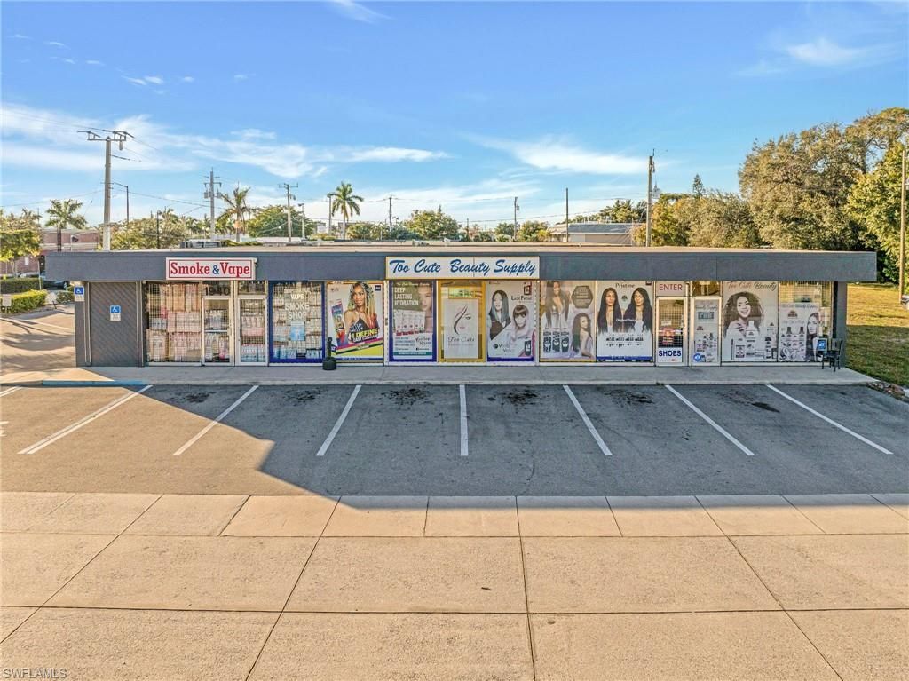 1940 Jefferson Ave, 1937-1945 & 1938-1946 Suwanee, Fort Myers, FL 33901 Photo