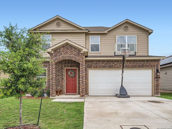 13039 Heathers Sun, St Hedwig, TX 78152