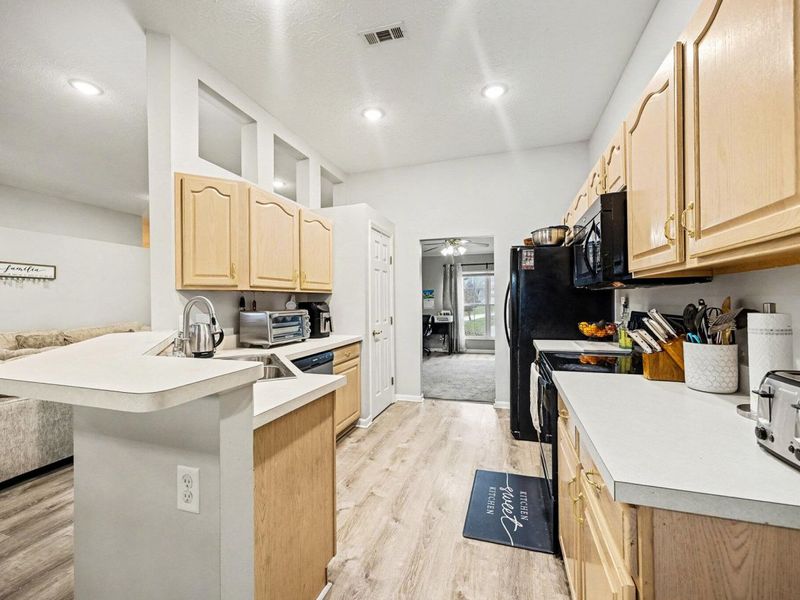 1518 Taramore Drive, Unit 303, Florence, KY 41042 Photo 14