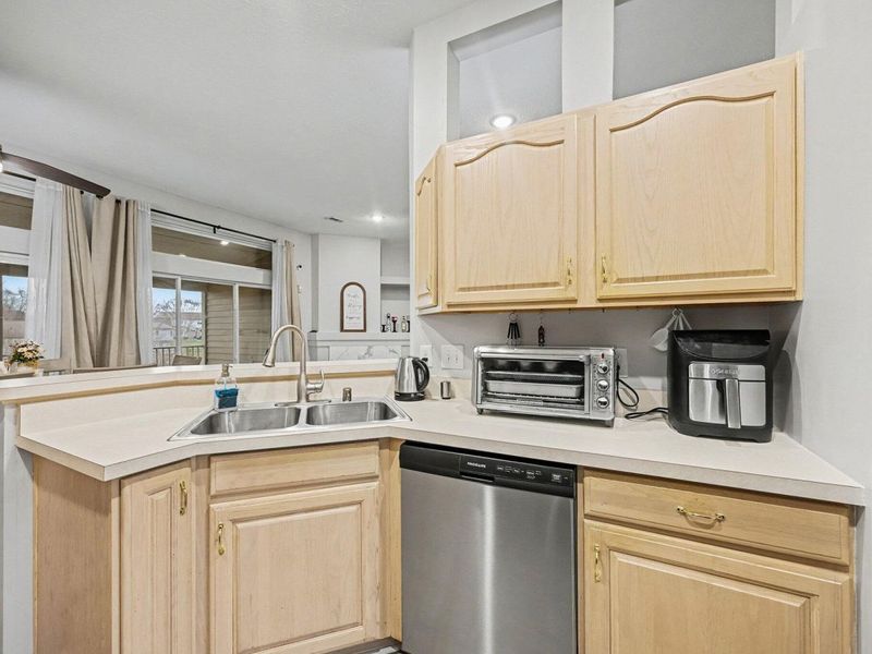 1518 Taramore Drive, Unit 303, Florence, KY 41042 Photo 18