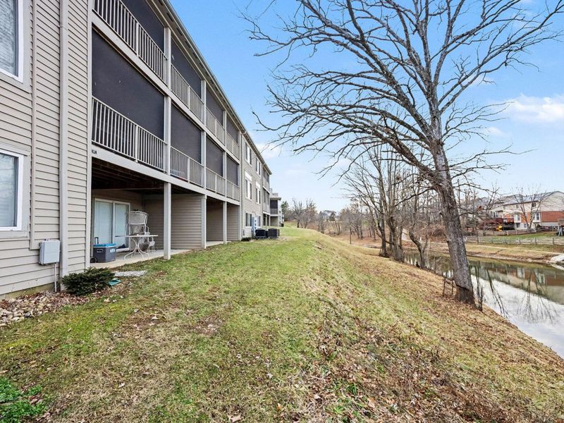 1518 Taramore Drive, Unit 303, Florence, KY 41042 Photo 2