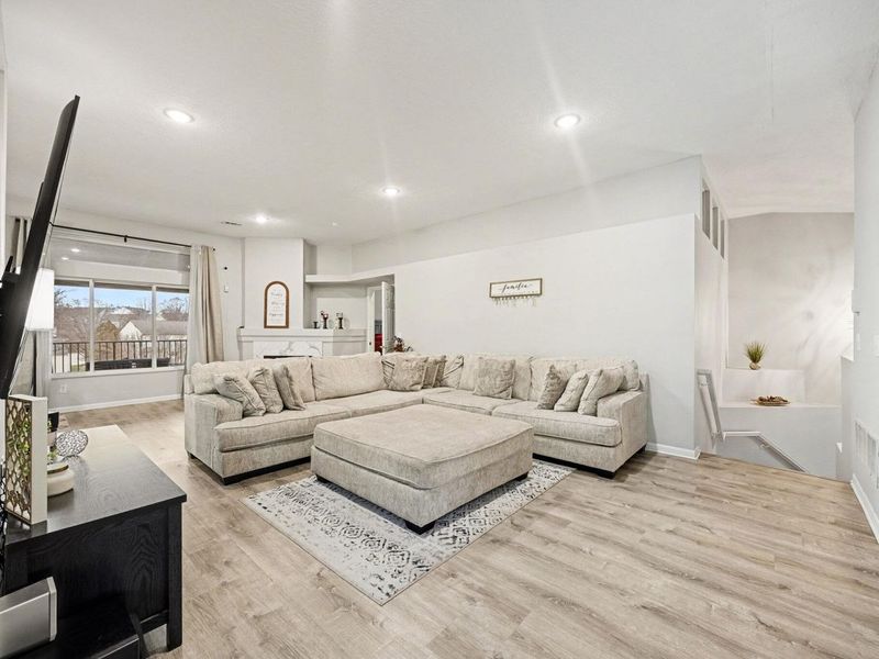 1518 Taramore Drive, Unit 303, Florence, KY 41042 Photo 6