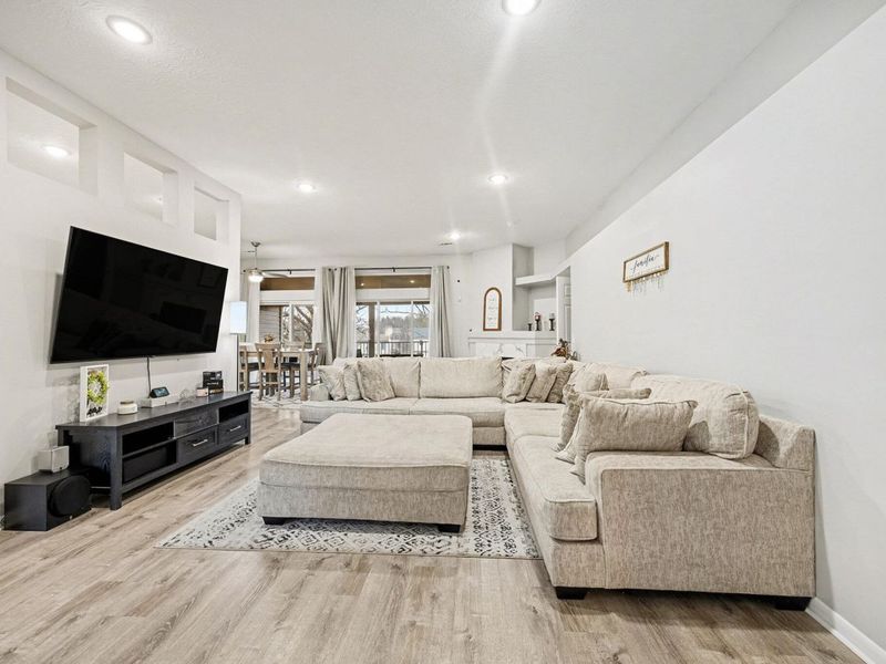 1518 Taramore Drive, Unit 303, Florence, KY 41042 Photo 8