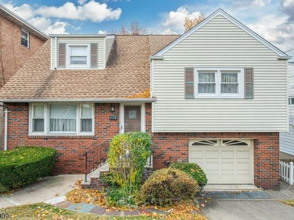 340 Northwood Way, Palisades Park, NJ 07650