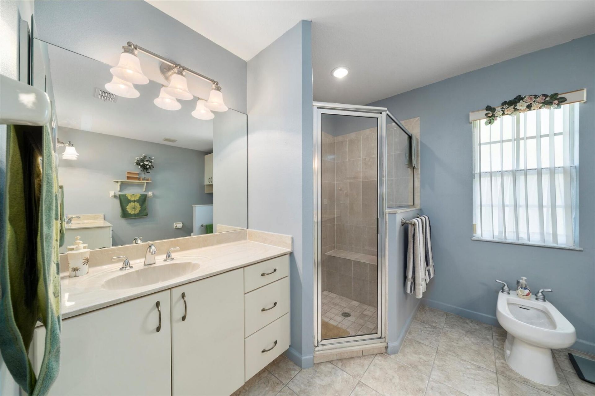 324 NE Gladiola Avenue, Port Saint Lucie, FL 34983 Photo