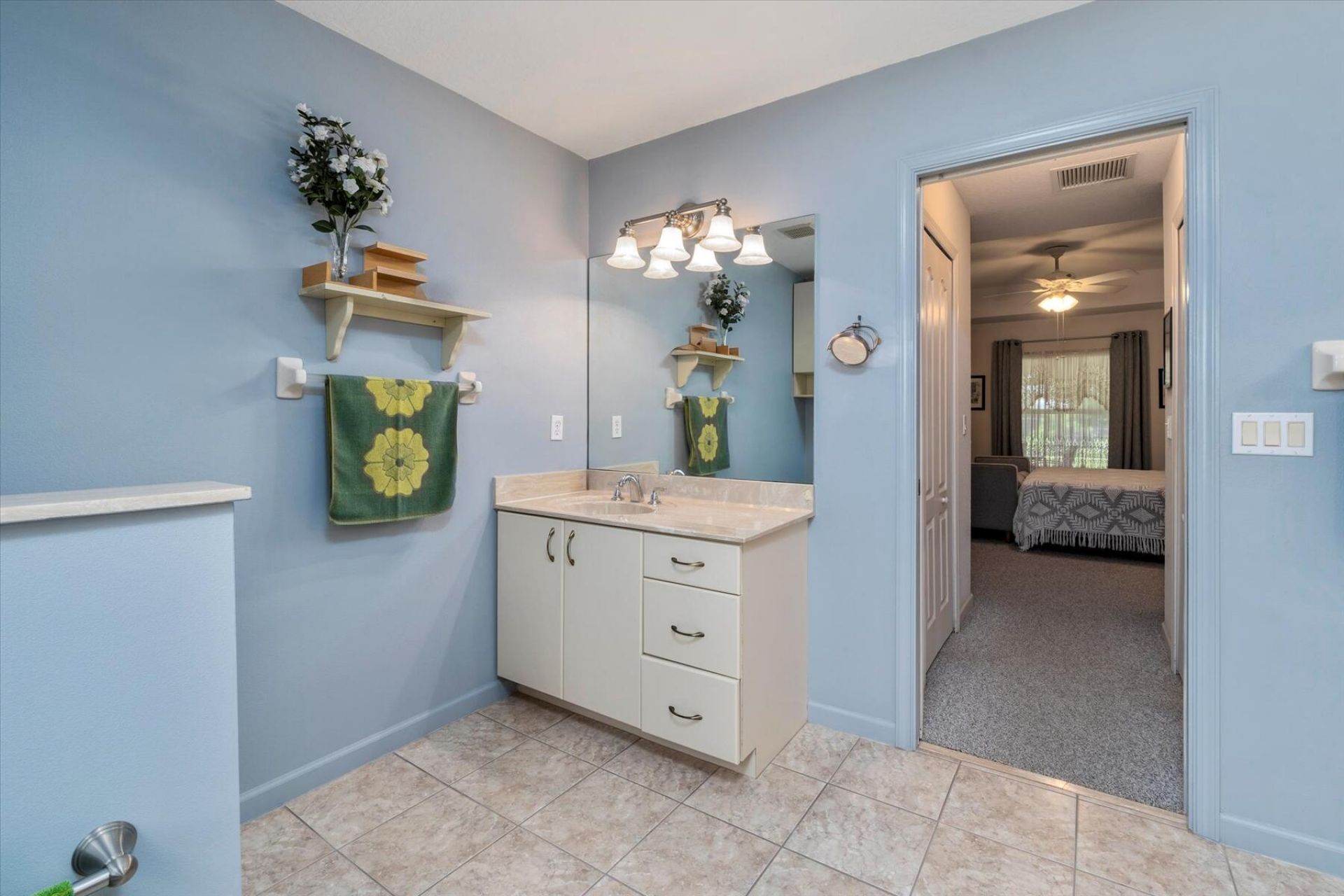 324 NE Gladiola Avenue, Port Saint Lucie, FL 34983 Photo