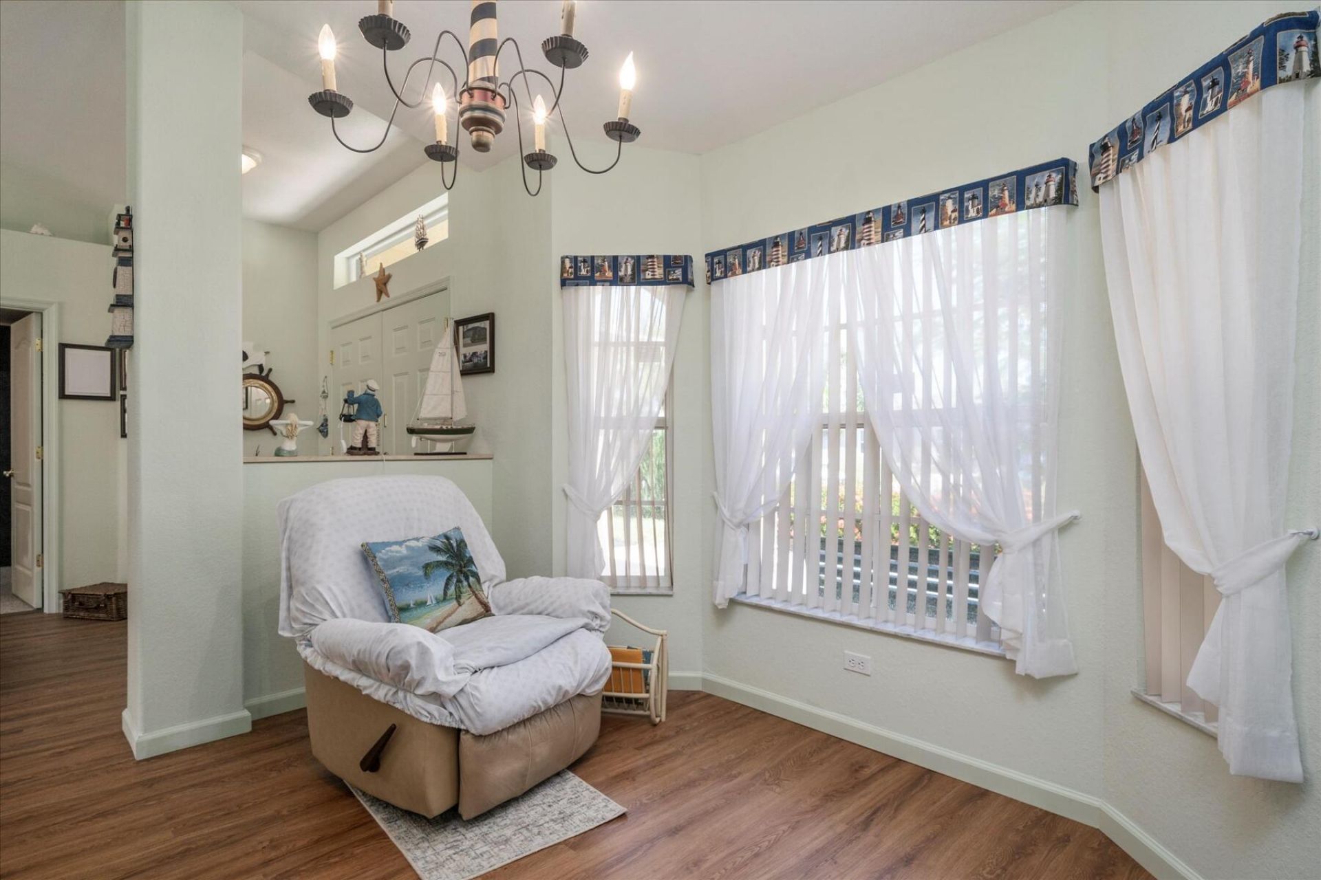 324 NE Gladiola Avenue, Port Saint Lucie, FL 34983 Photo