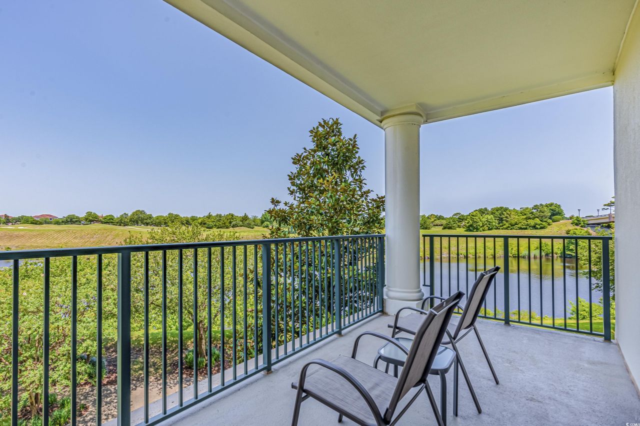 8121 Amalfi Pl. Photo 30