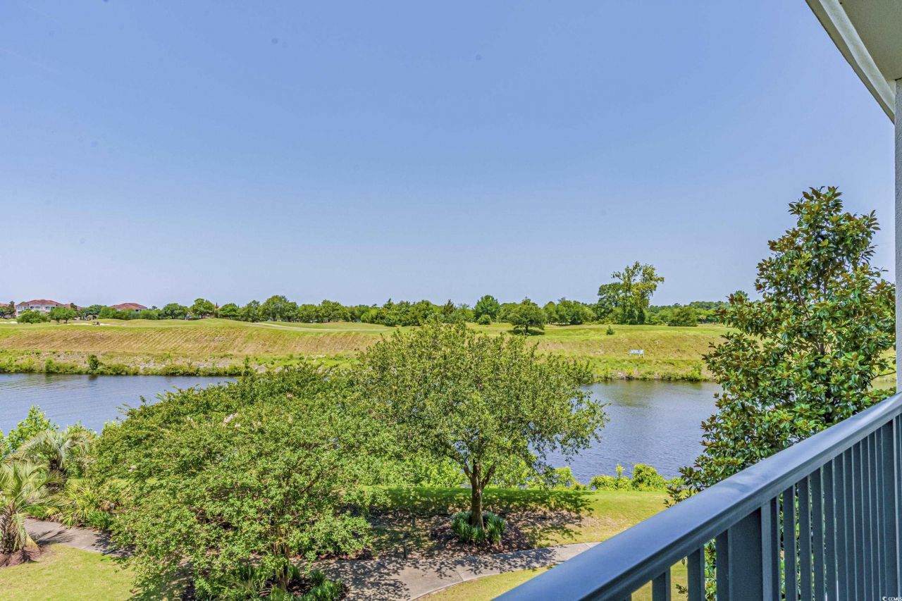 8121 Amalfi Pl. Photo 31