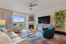 8121 Amalfi Pl. photo 4