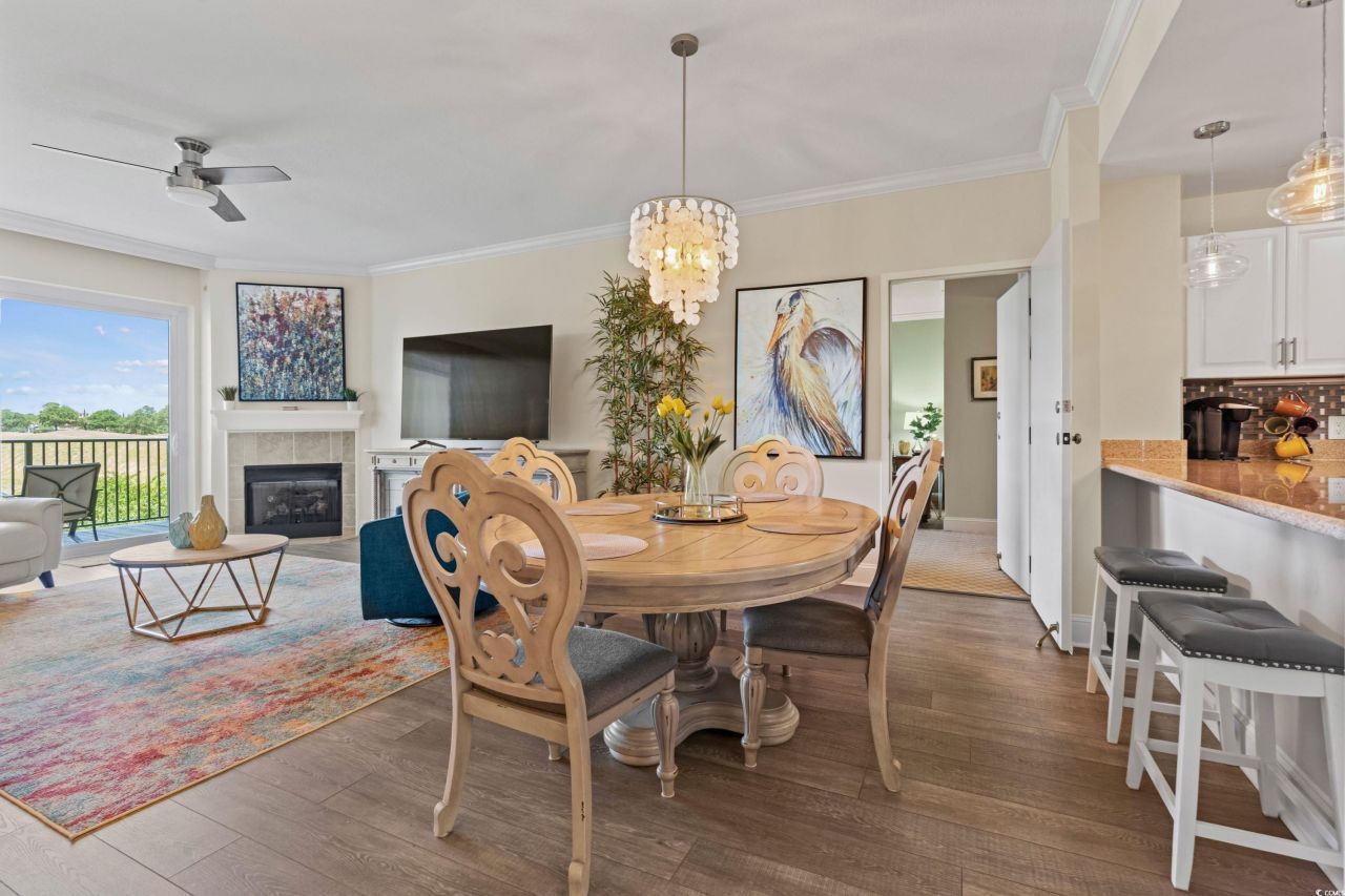 8121 Amalfi Pl. Photo 8