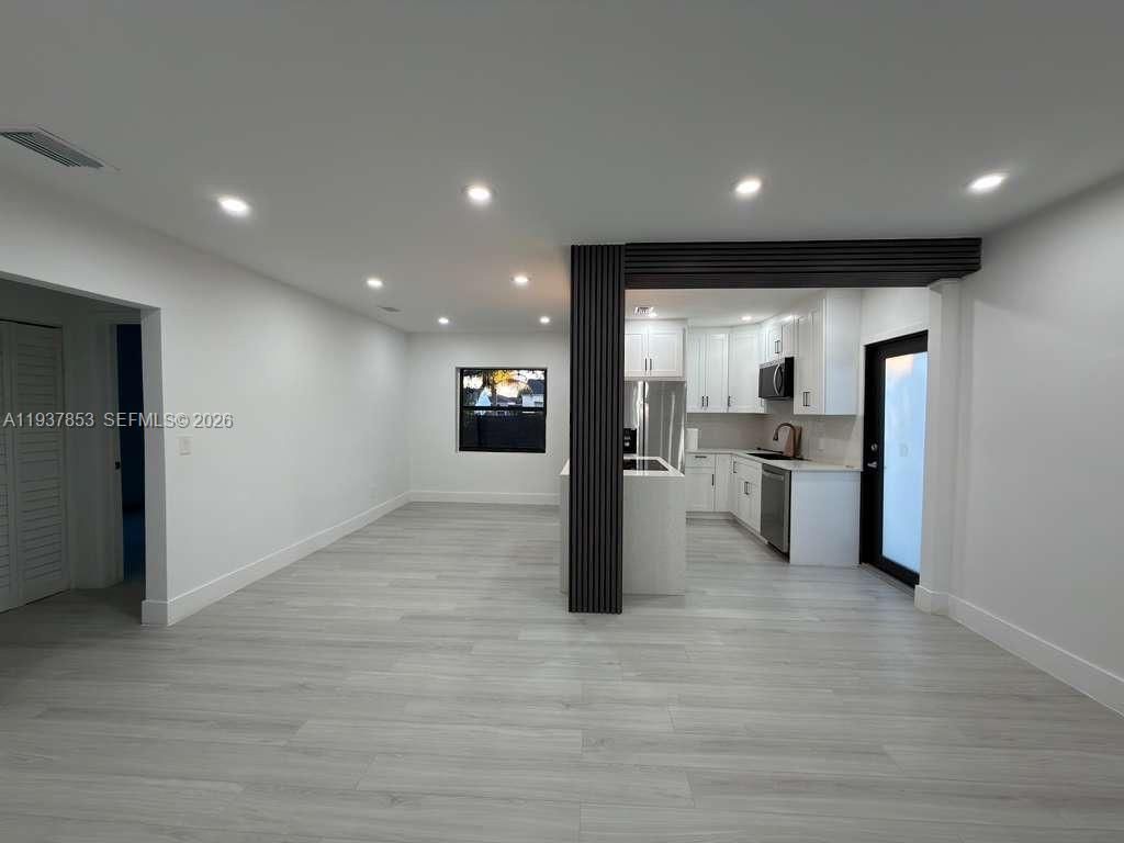 854 NW 76th St, Miami, FL 33150 Photo