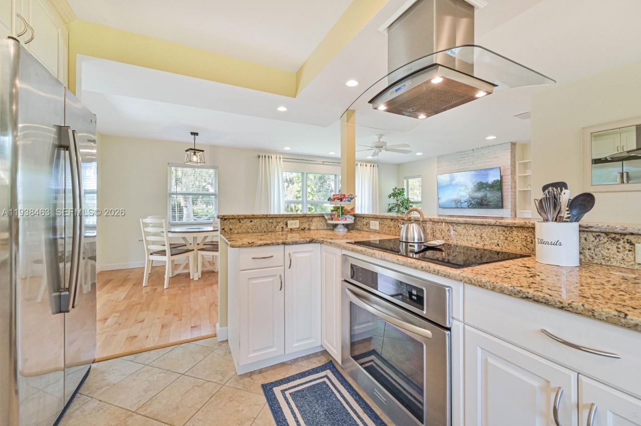 671 Live Oak Ln, La Belle, FL 33935 Photo