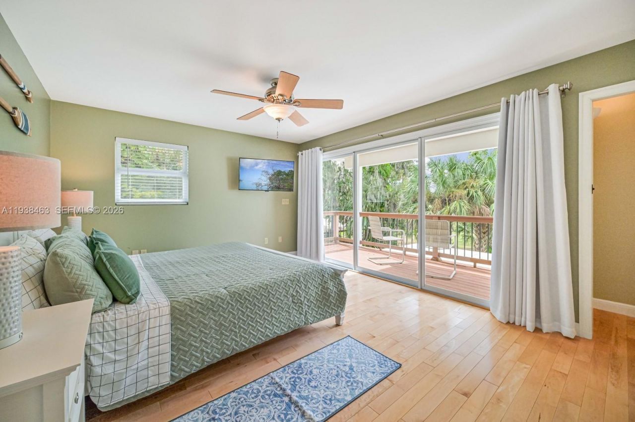 671 Live Oak Ln, La Belle, FL 33935 Photo