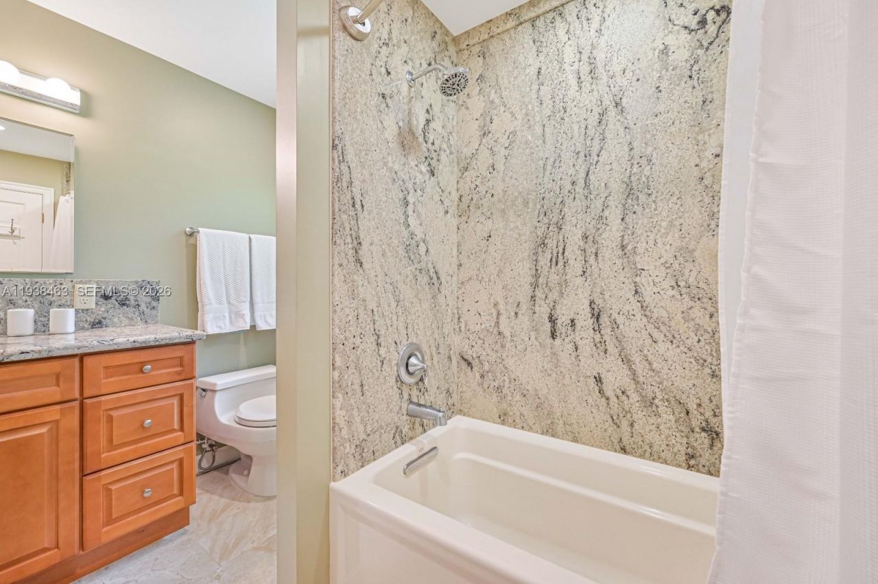 671 Live Oak Ln, La Belle, FL 33935 Photo
