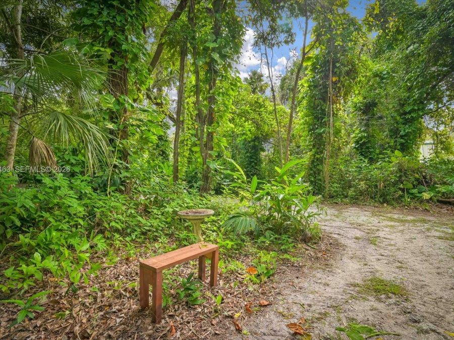 Property Image 76