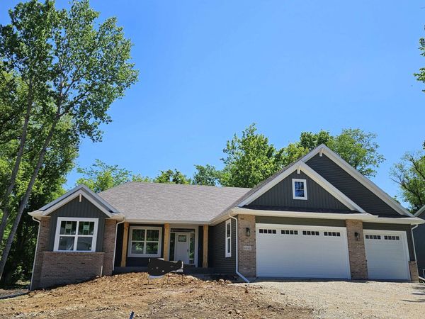 6010 SQUIRREL Run, LOVES PARK, IL 61111