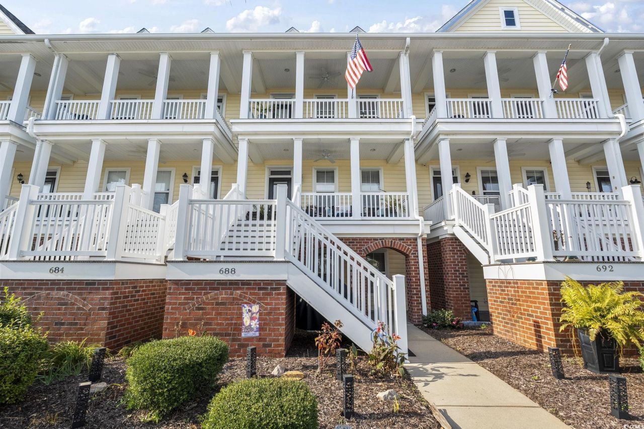 688 Pistoia Ln. Photo 31