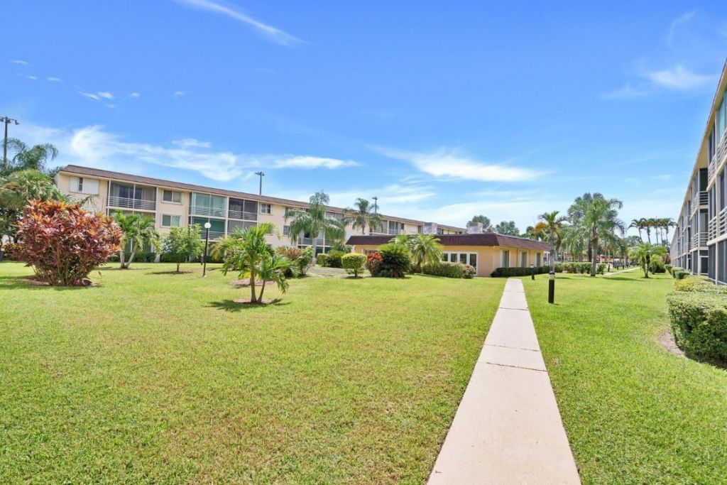 4500 N Federal Highway, Unit 101A, Lighthouse Point, FL 33064 Photo