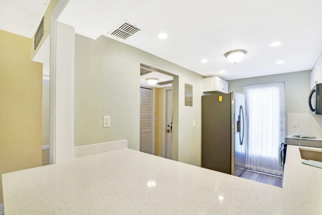 4500 N Federal Highway, Unit 101A, Lighthouse Point, FL 33064 Photo