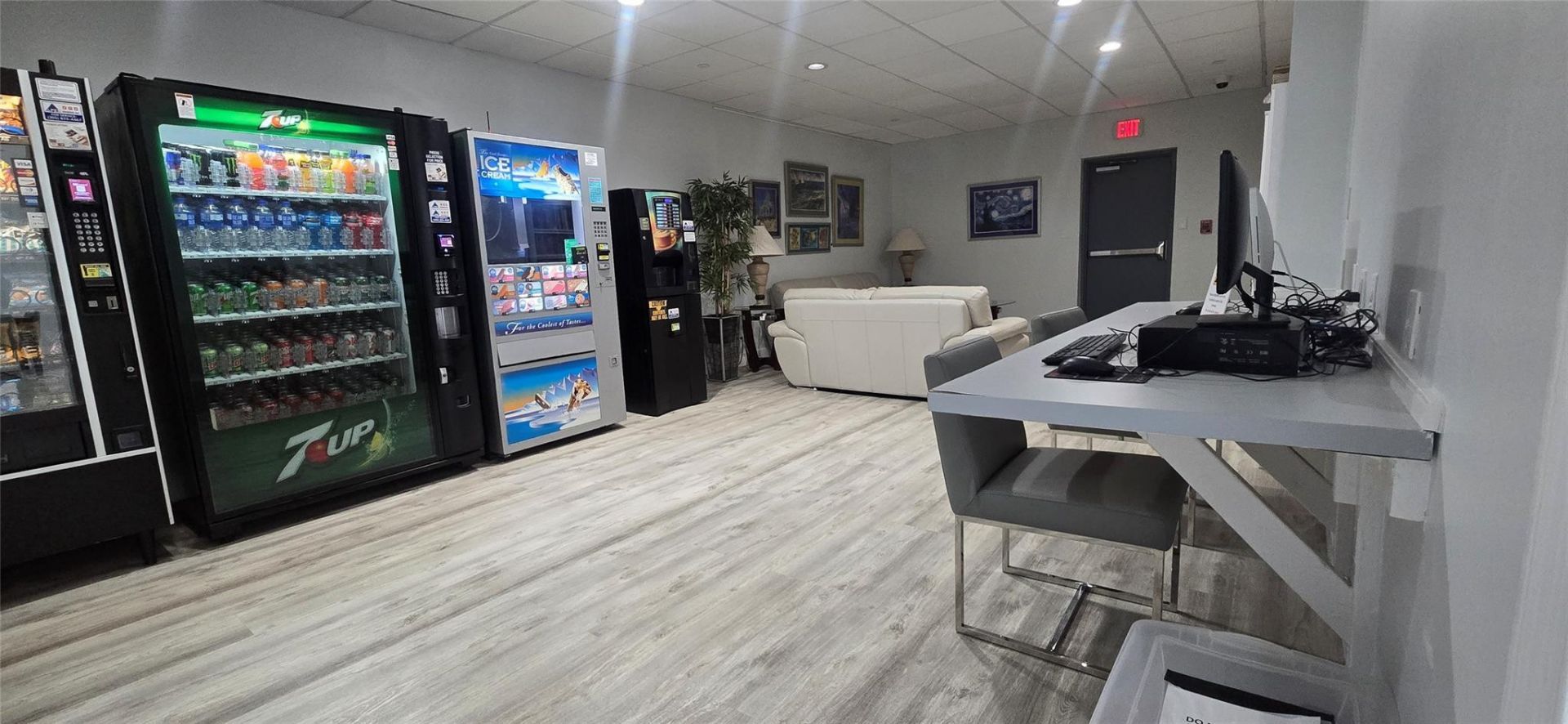 405 N Ocean Boulevard, Unit 1006, Pompano Beach, FL 33062 Photo