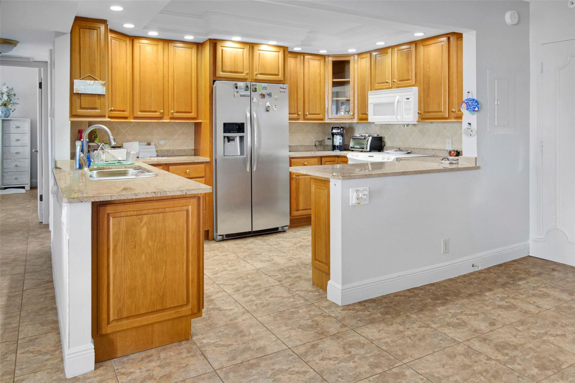 405 N Ocean Boulevard, Unit 1006, Pompano Beach, FL 33062 Photo