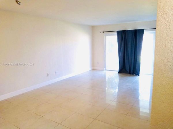 7410 SW 82 ST, Unit K-108, Miami, FL 33143