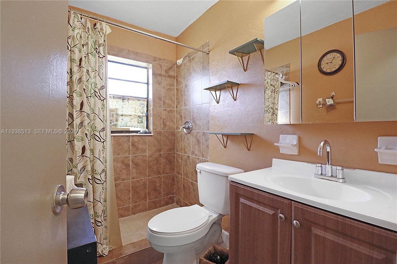 10771 SW 143rd Ter, Miami, FL 33176 Photo