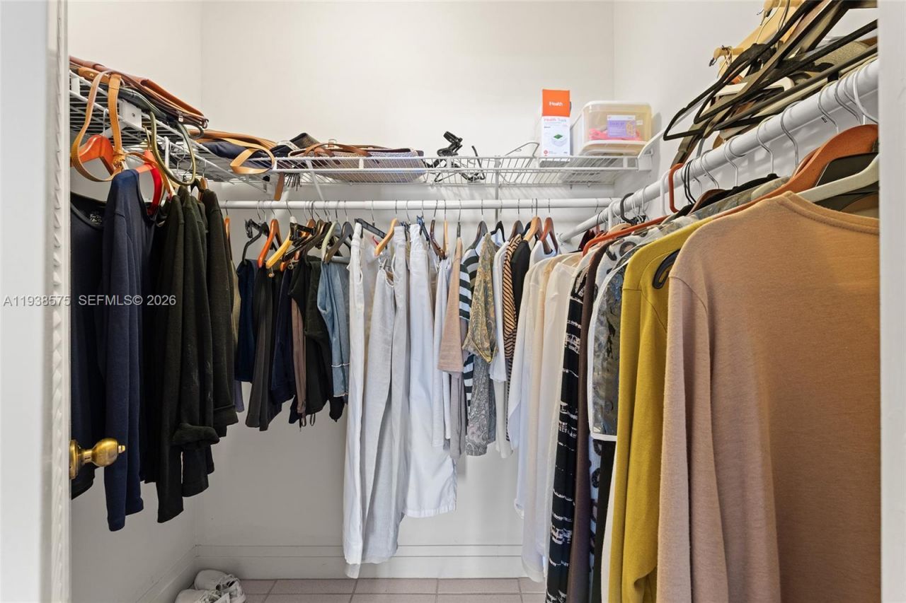 11113 Biscayne Blvd, Unit 1554, Miami, FL 33181 Photo