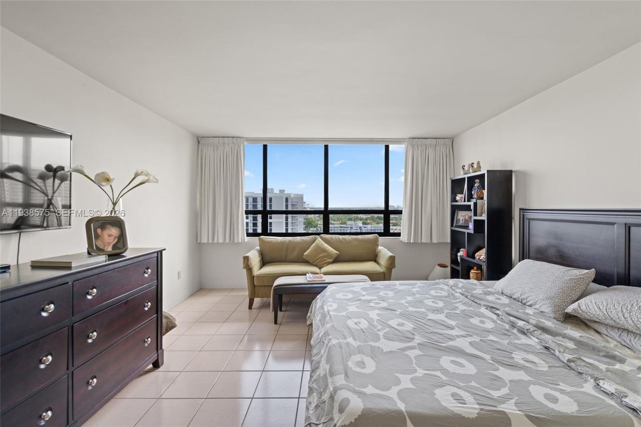 11113 Biscayne Blvd, Unit 1554, Miami, FL 33181 Photo