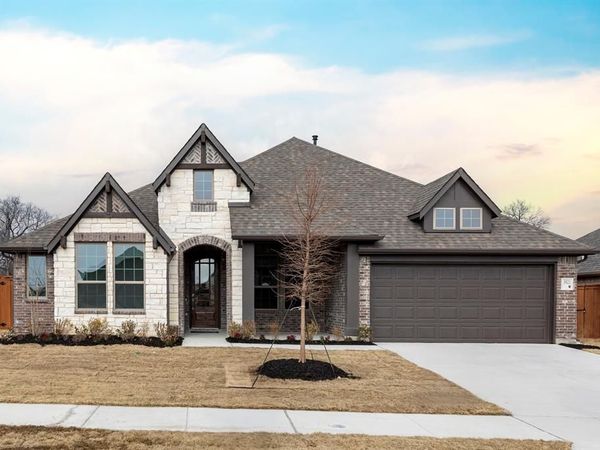 3821 Maize Avenue, Heartland, TX 75114