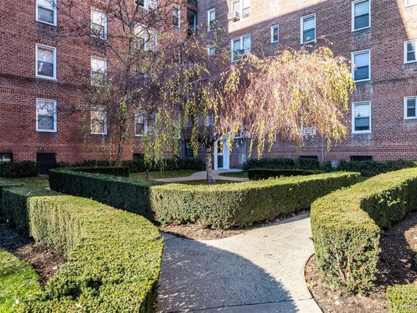 5639 Netherland Avenue, Unit 3F, Bronx, NY 10471