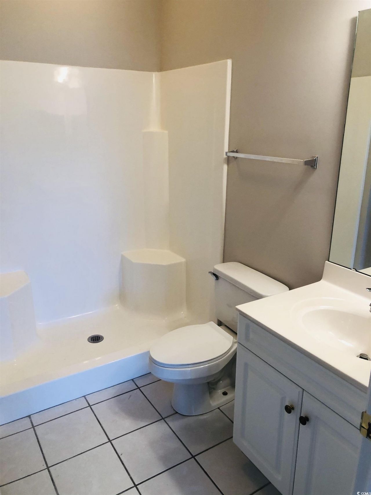 3983 Forsythia Ct. Photo 7