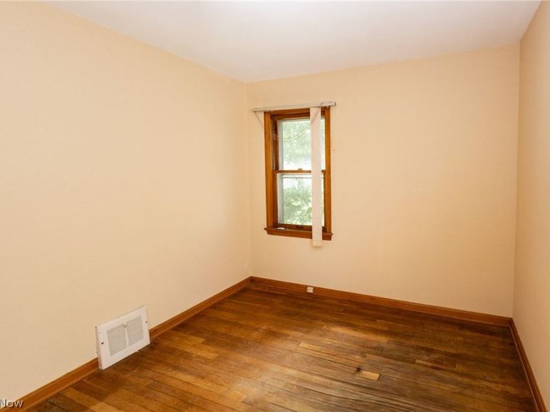 29933 Enid Road, Wickliffe, OH 44092 Photo 10