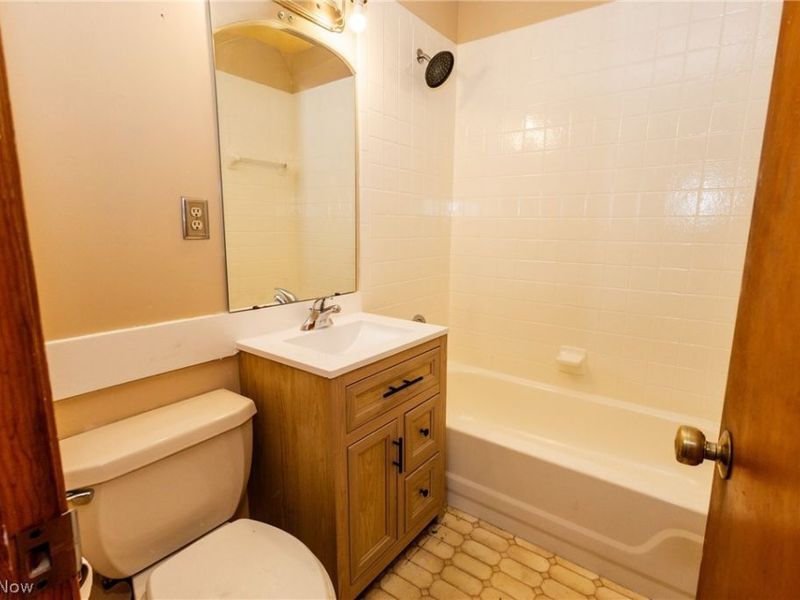 29933 Enid Road, Wickliffe, OH 44092 Photo 12