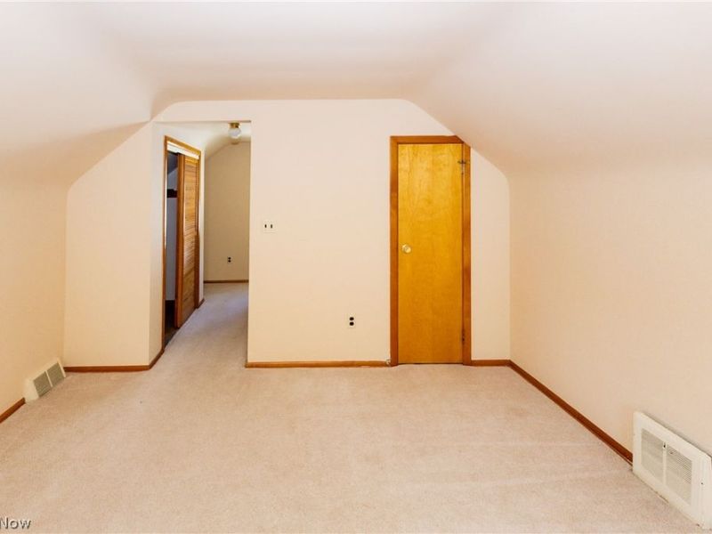 29933 Enid Road, Wickliffe, OH 44092 Photo 13