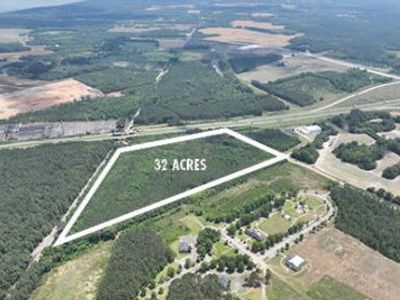 Hannah Drive , Santee, SC 29142