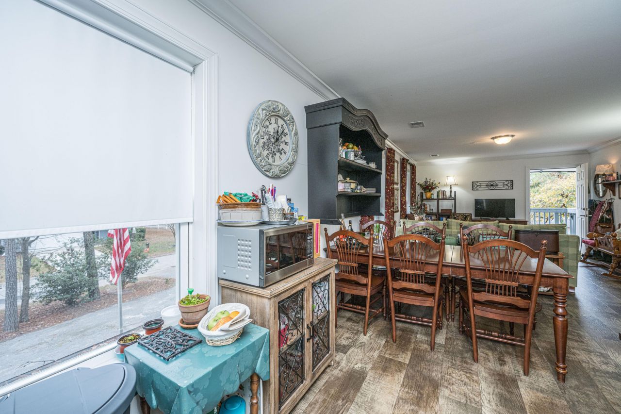 141 Limehouse Drive  Photo 31